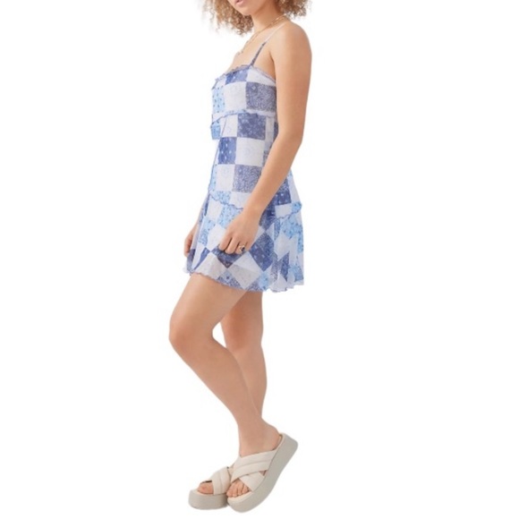 NWT Urban Outfitters Maxie Mesh Mini Slip Sky Size L - Picture 4 of 4